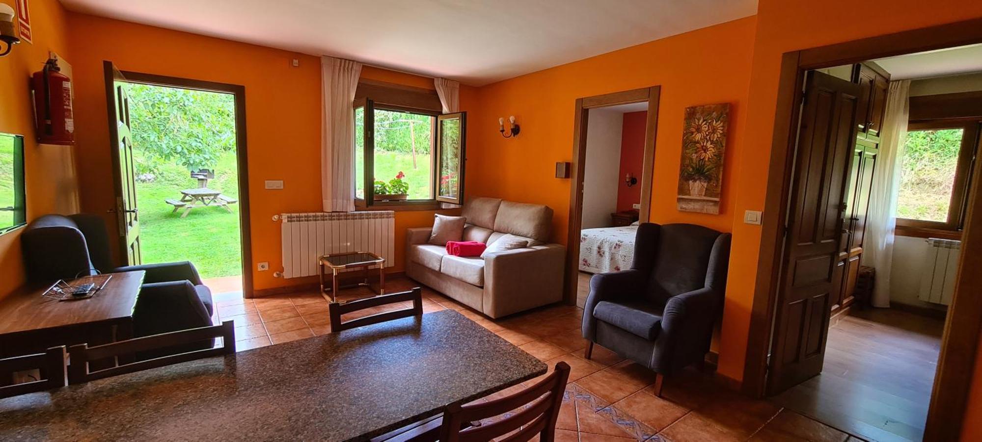 Apartamentos La Corona - Cabrales كارينا دي كابراليس المظهر الخارجي الصورة