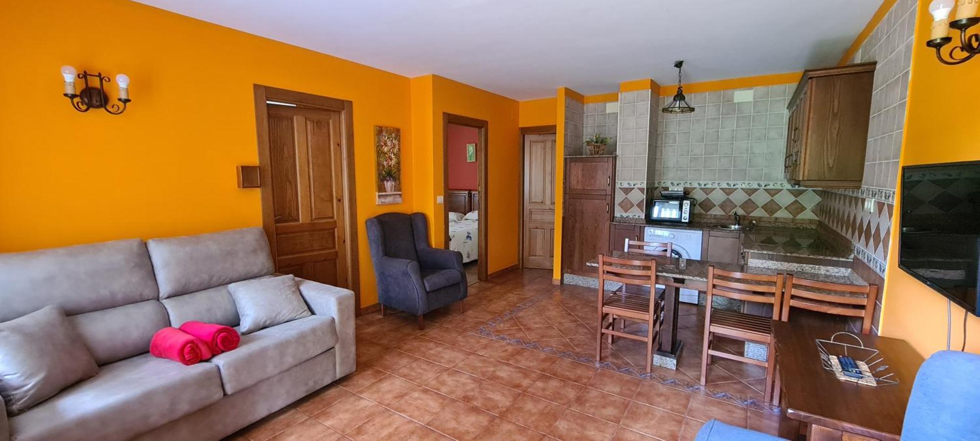 Apartamentos La Corona - Cabrales كارينا دي كابراليس المظهر الخارجي الصورة