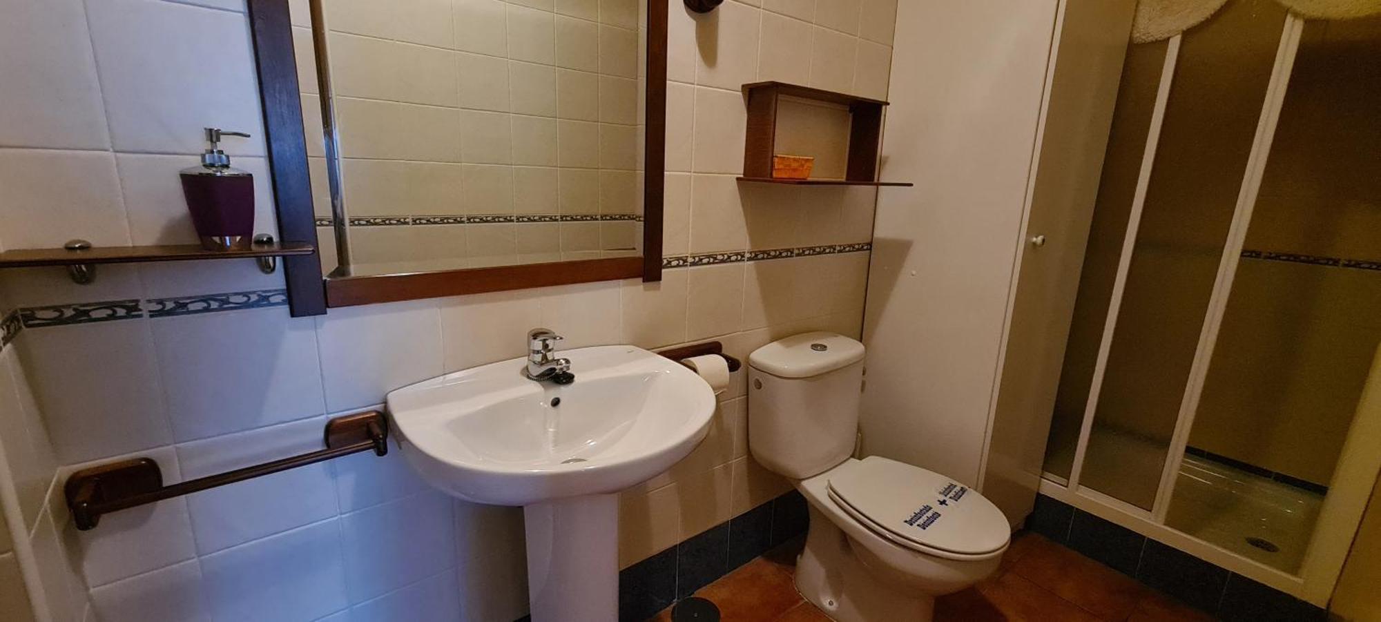 Apartamentos La Corona - Cabrales كارينا دي كابراليس المظهر الخارجي الصورة