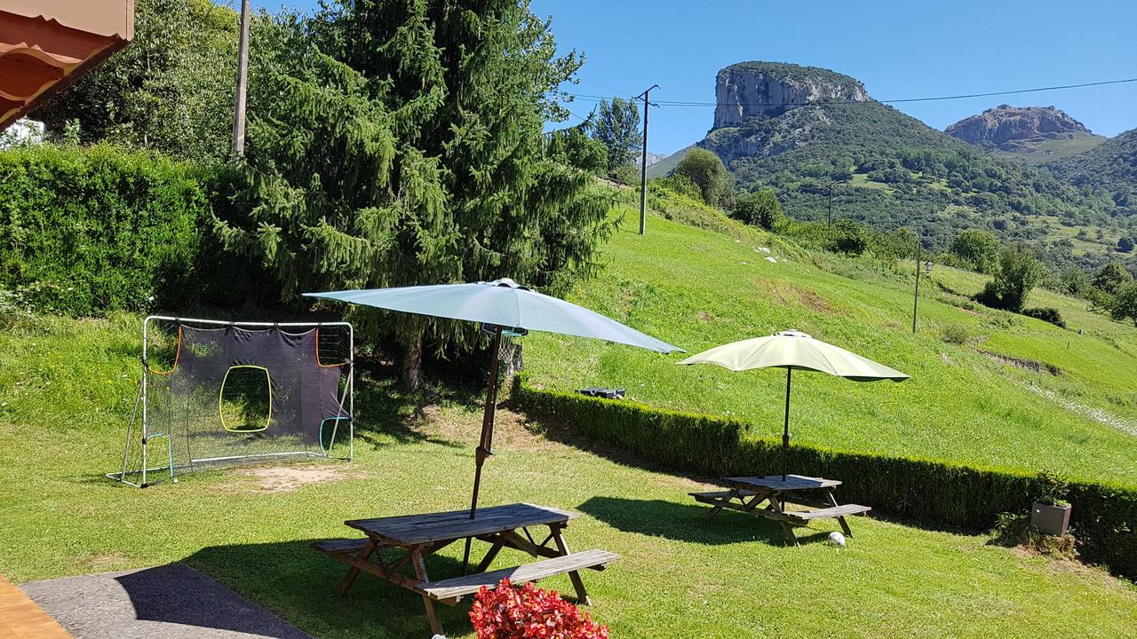Apartamentos La Corona - Cabrales كارينا دي كابراليس المظهر الخارجي الصورة